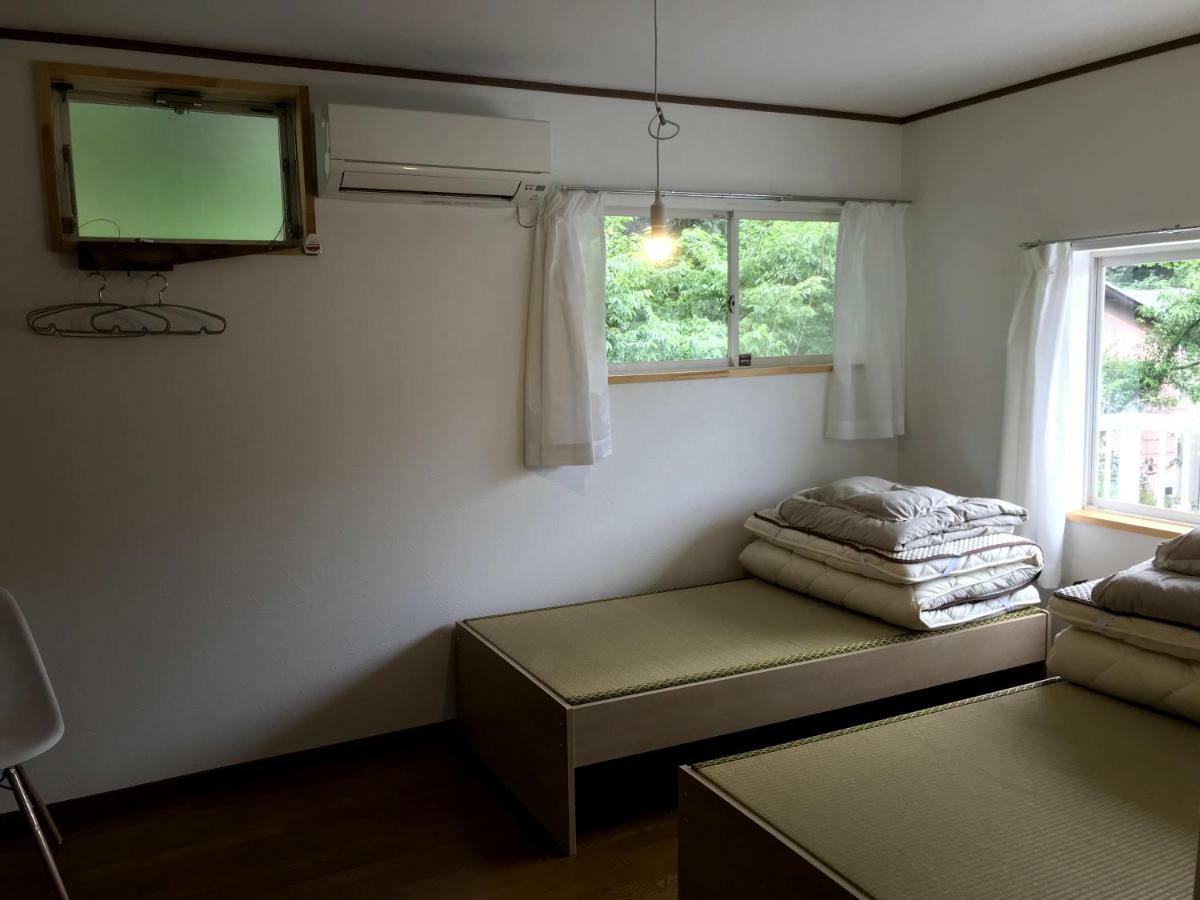 Bed and Breakfast Tsushima White House Экстерьер фото
