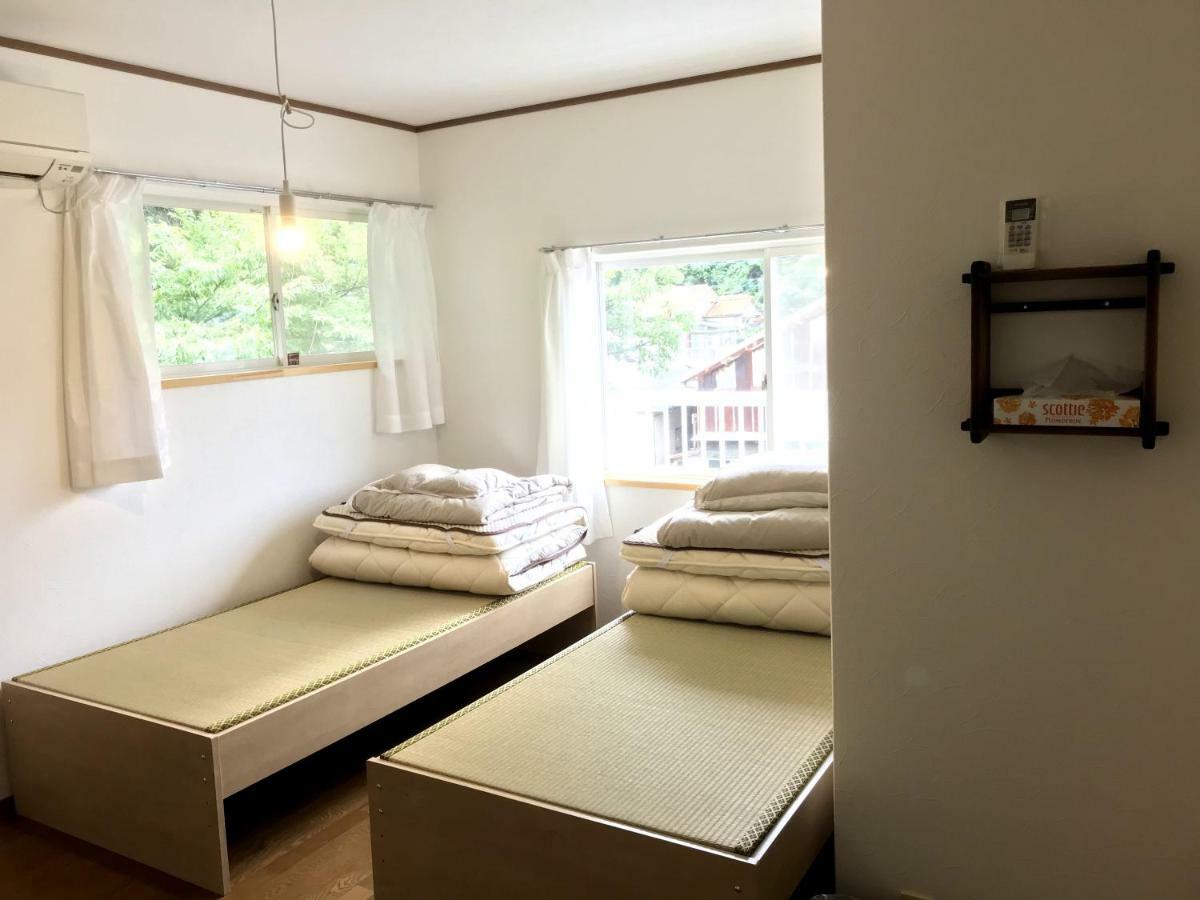 Bed and Breakfast Tsushima White House Экстерьер фото