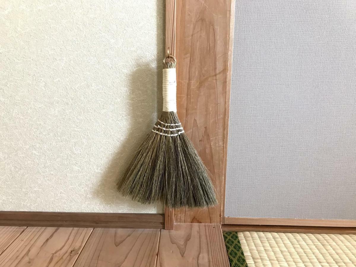 Bed and Breakfast Tsushima White House Экстерьер фото