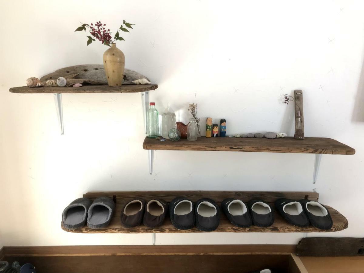 Bed and Breakfast Tsushima White House Экстерьер фото